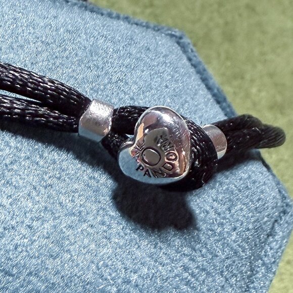 Brand NEW Limited-EditiPandora Silk Cord Bracelet with Girlfriend Heart CZ Charm - Picture 10 of 15